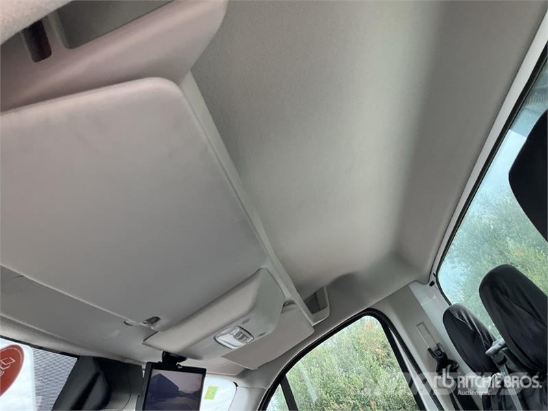 Ford Elevator Topy 11 9.1 m on  Ford Transit 4x2 Bucket Piattaforme autocarrate