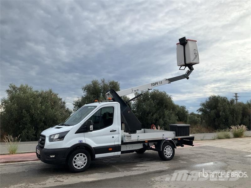 Ford Elevator Topy 11 9.1 m on  Ford Transit 4x2 Bucket Piattaforme autocarrate