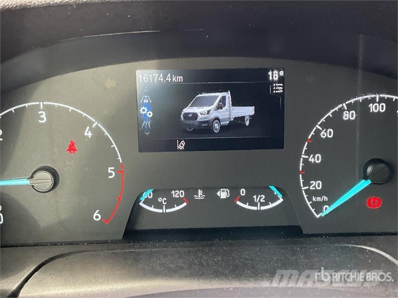 Ford Elevator Topy 11 9.1 m on  Ford Transit 4x2 Bucket Piattaforme autocarrate