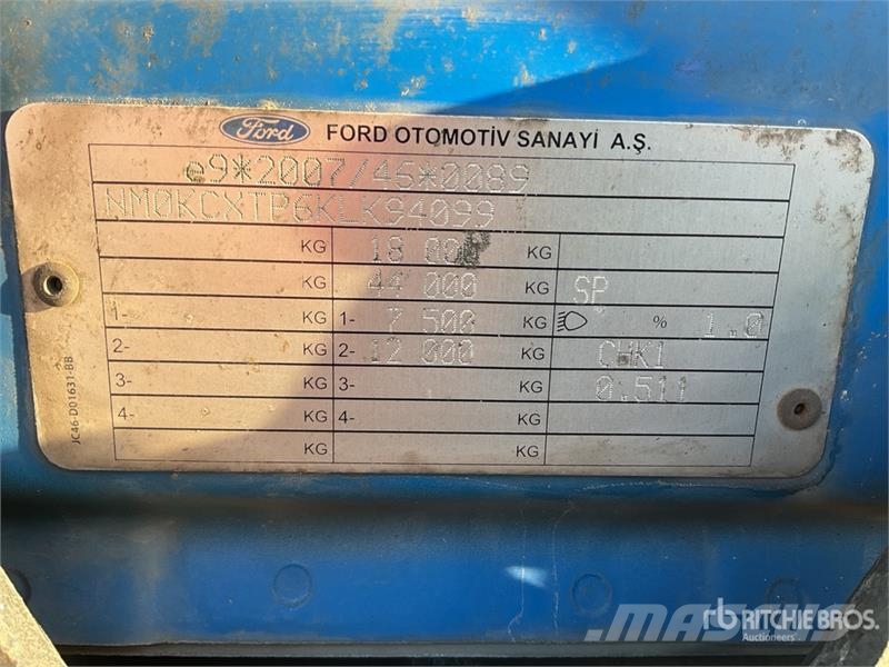 Ford F-MAX 500 4x2 S/A Sleeper Truck Tractor Sadulveokid
