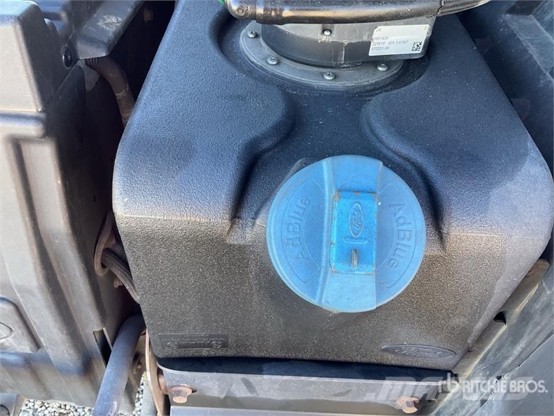 Ford F-MAX 500 4x2 S/A Sleeper Truck Tractor Sadulveokid
