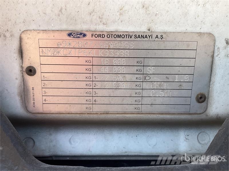 Ford F-MAX 500 4x2 S/A Sleeper Truck Tractor Sadulveokid