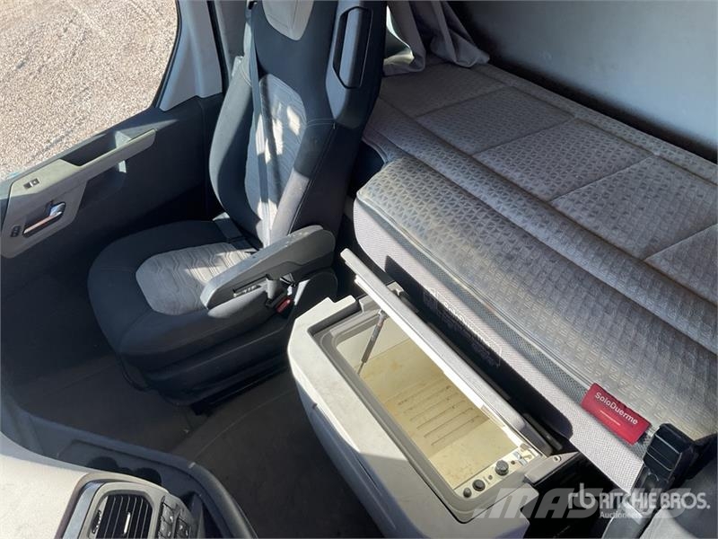 Ford F-MAX 500 4x2 S/A Sleeper Truck Tractor Sadulveokid
