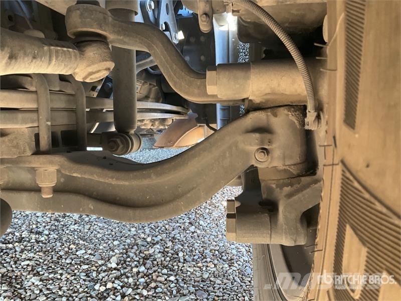 Ford F-MAX 500 4x2 S/A Sleeper Truck Tractor Sadulveokid