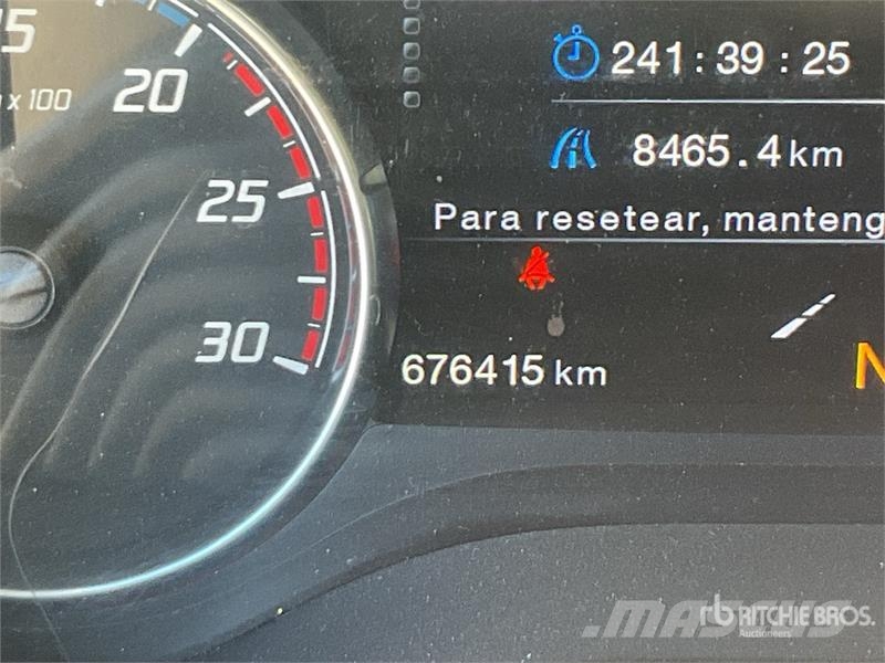 Ford F-MAX 500 4x2 S/A Sleeper Truck Tractor Naudoti vilkikai