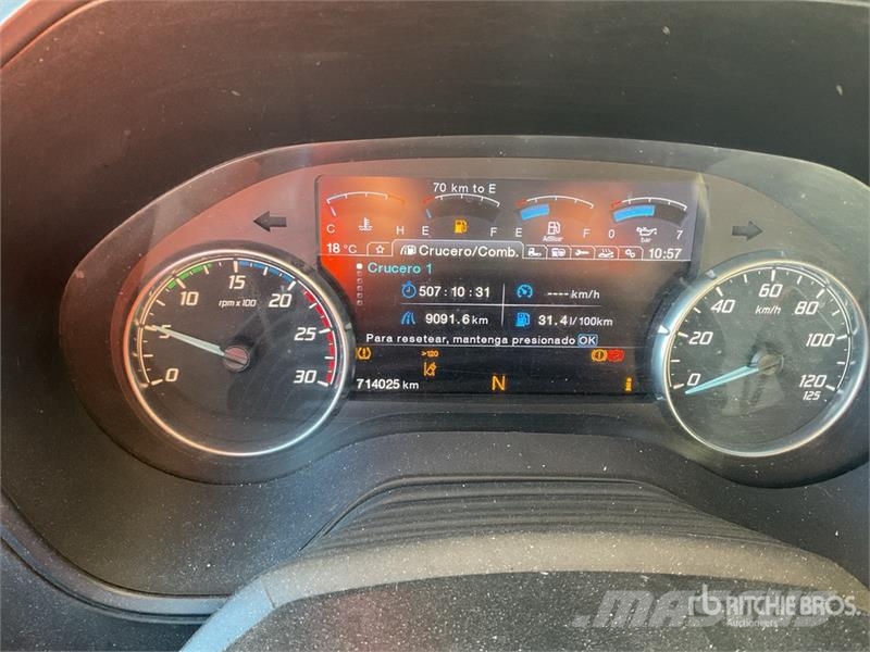 Ford F-MAX 500 4x2 S/A Sleeper Truck Tractor Sadulveokid