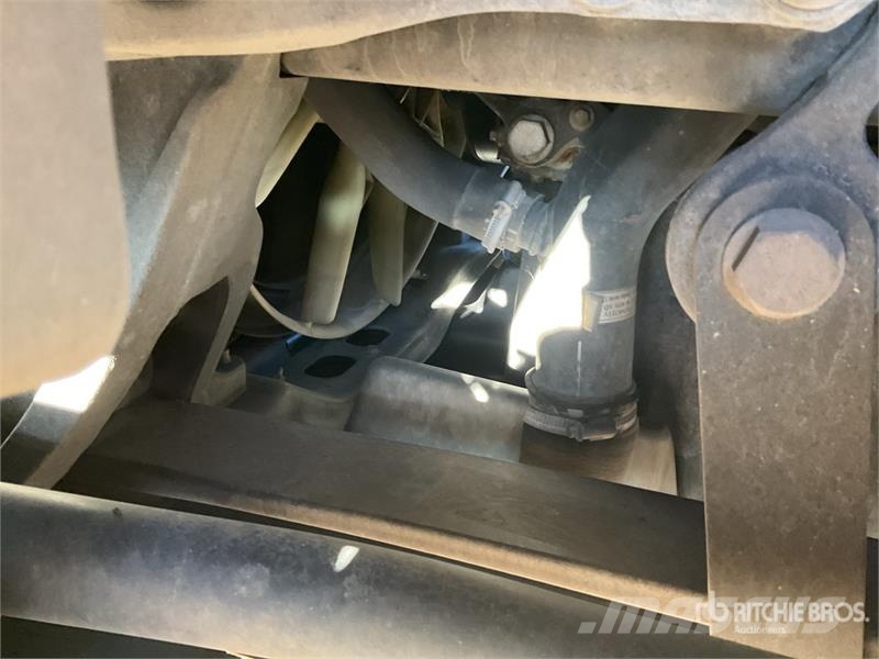 Ford F-MAX 500 4x2 S/A Sleeper Truck Tractor Sadulveokid