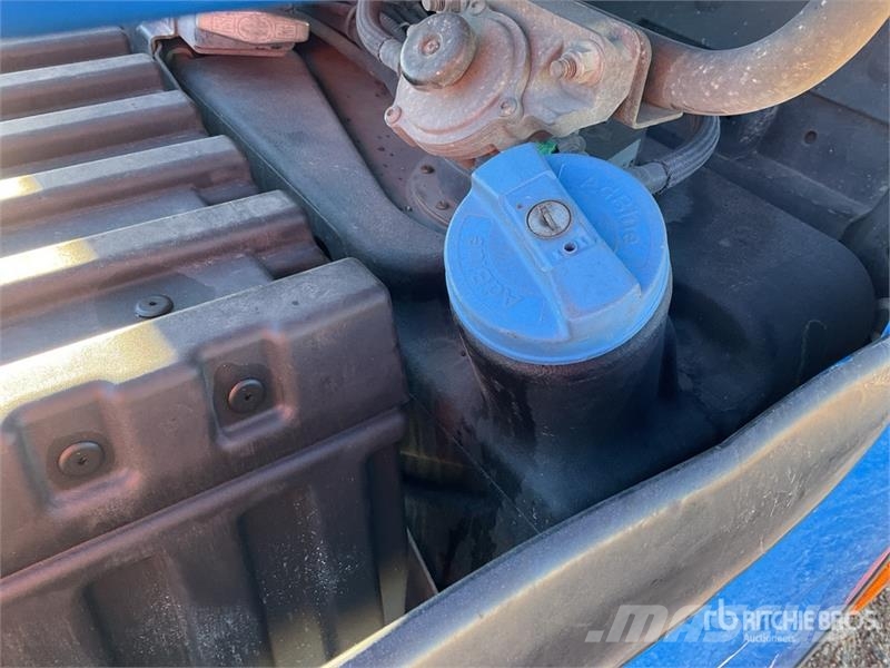 Ford F-MAX 500 4x2 S/A Sleeper Truck Tractor Sadulveokid