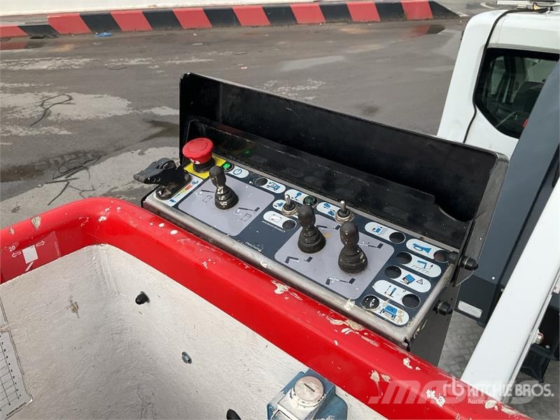 Ford France Elevator 9.1 m on  Ford Transit 4x2 Bucket  Piattaforme autocarrate