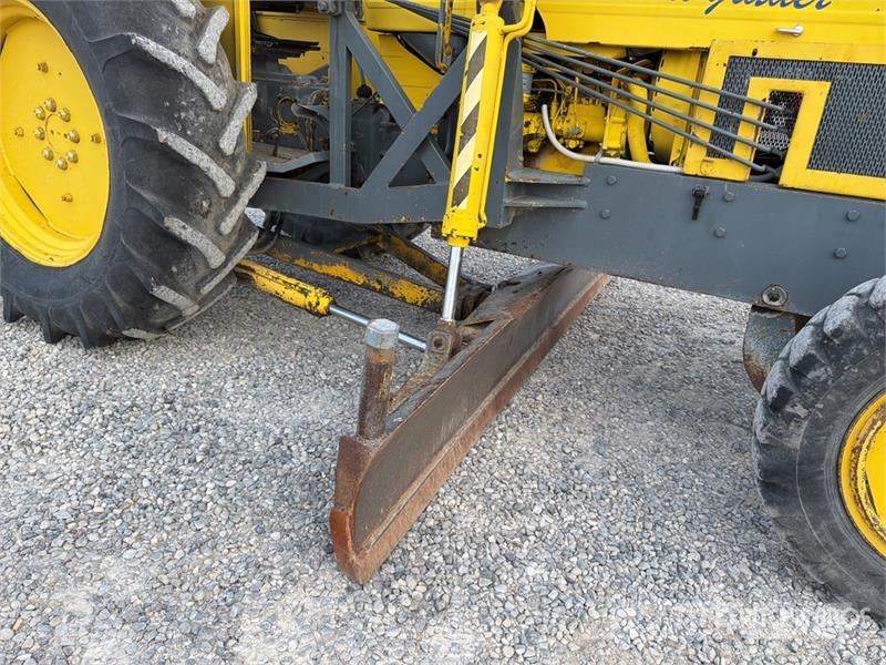 Ford Minigrader Motor Grader Väghyvlar