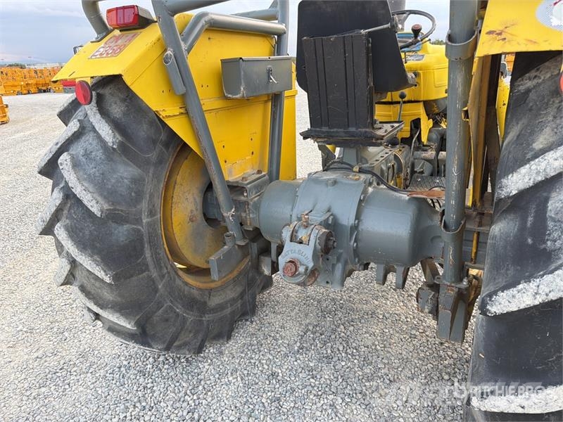 Ford Minigrader Motor Grader Väghyvlar