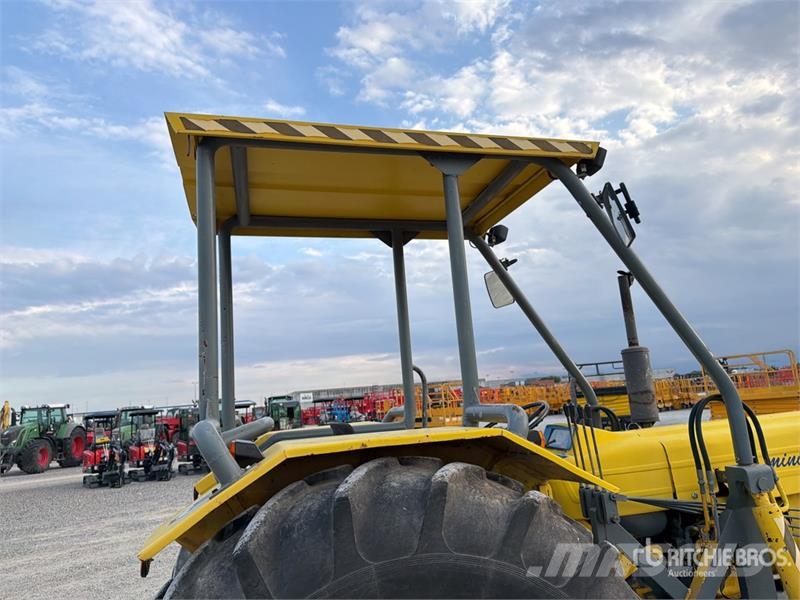 Ford Minigrader Motor Grader Väghyvlar