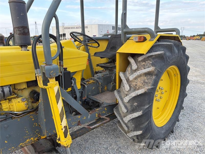 Ford Minigrader Motor Grader Väghyvlar