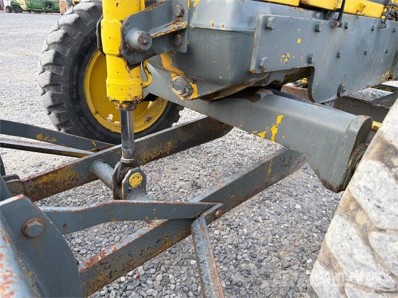 Ford Minigrader Motor Grader Väghyvlar