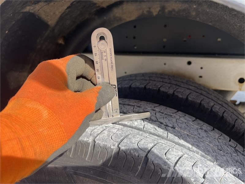 Ford Transit Camiones bañeras basculantes o volquetes