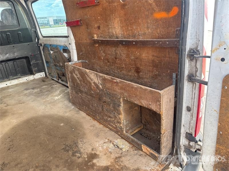 Ford Transit 115T280 Vehicule Utilitaire Cargo Van Furgões