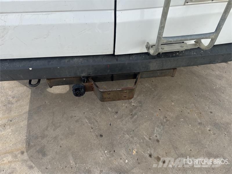 Ford Transit 115T280 Vehicule Utilitaire Cargo Van Furgões