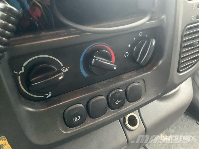 Ford Transit 125 T300 Crew Cab Emergency Fire Truck Tuletõrjeautod