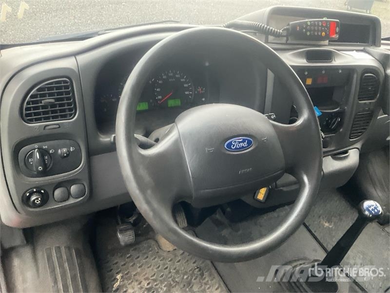 Ford Transit 125 T300 Crew Cab Emergency Fire Truck Tuletõrjeautod