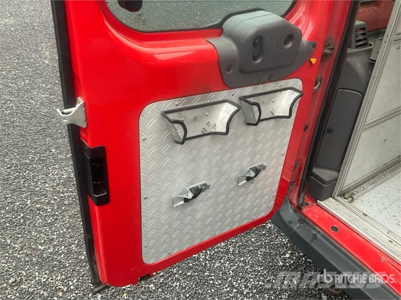 Ford Transit 125 T300 Crew Cab Emergency Fire Truck Tuletõrjeautod