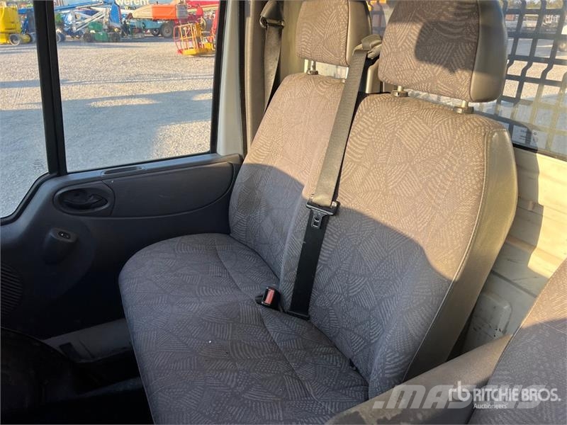 Ford Transit 135T350 Flatbed Truck Flatbed / Dropside trucks
