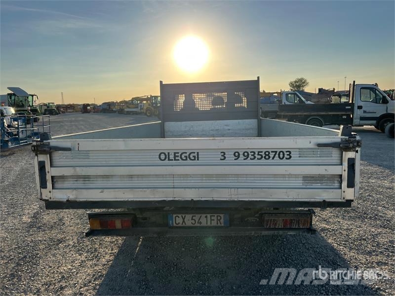 Ford Transit 135T350 Flatbed Truck Flatbed / Dropside trucks