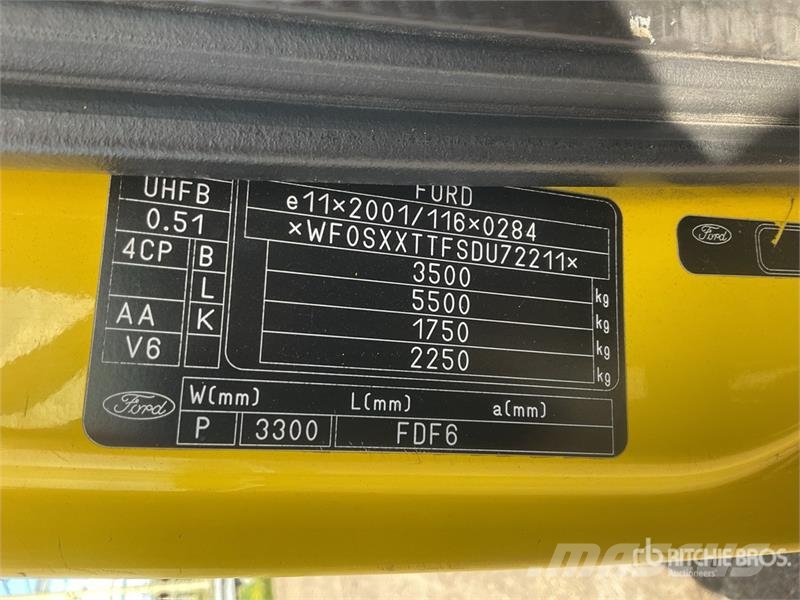 Ford Transit 140 T350 Cargo Van Gesloten bedrijfswagens