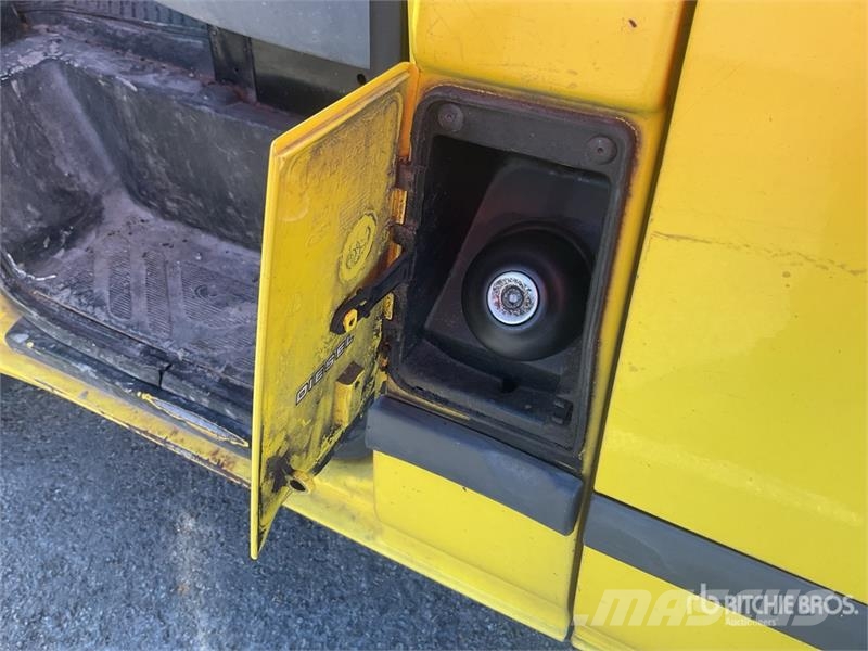 Ford Transit 140 T350 Cargo Van Gesloten bedrijfswagens