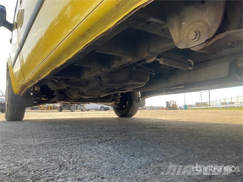 Ford Transit 140 T350 Cargo Van Gesloten bedrijfswagens