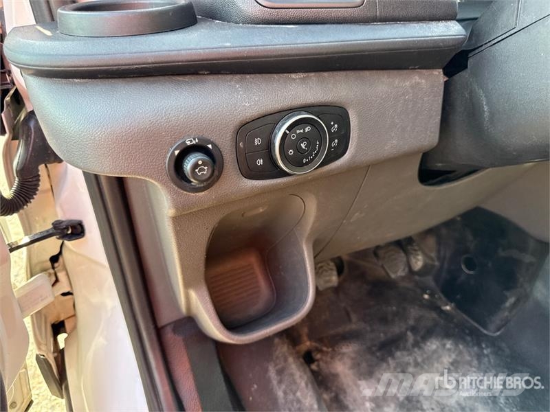 Ford Transit 350-130 S/A Dump Truck Kipper