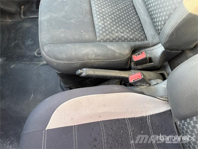 Ford Transit 350-130 S/A Dump Truck Kipper