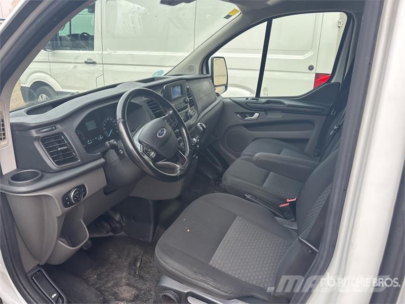 Ford Transit 9 Passenger Van Panel vans