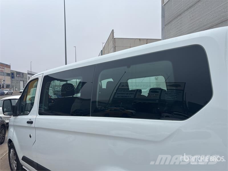 Ford Transit 9 Passenger Van Panel vans