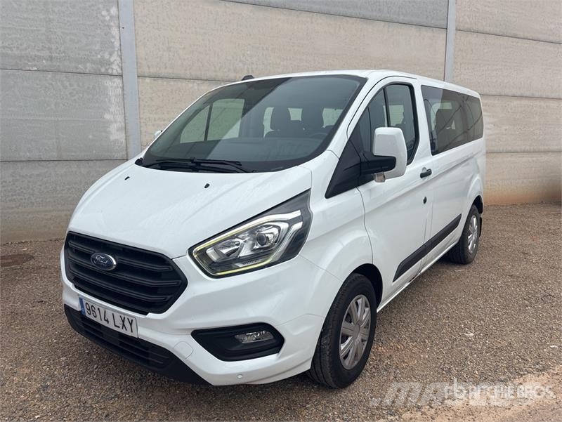 Ford Transit 9 Passenger Van Panel vans