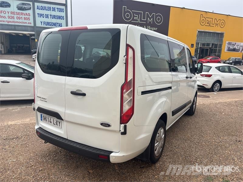 Ford Transit 9 Passenger Van Panel vans
