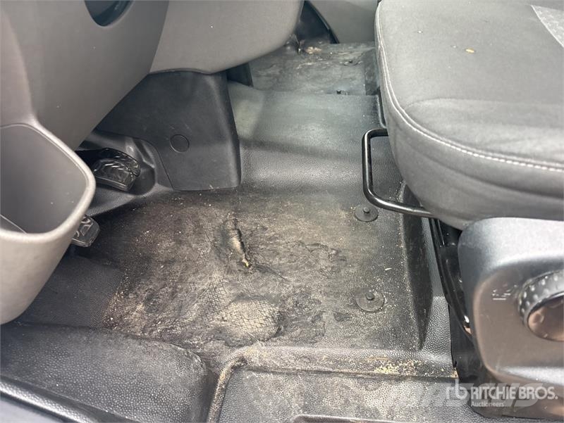 Ford Transit 9 Passenger Van Panel vans