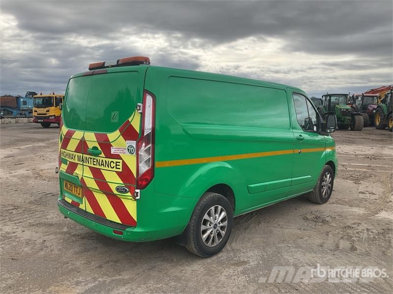 Ford Transit Cargo Van Dostavna vozila / kombiji