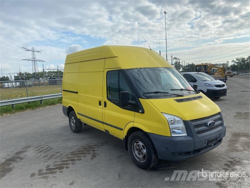 Ford Transit Cargo Van (Inoperable) Dostavna vozila / kombiji