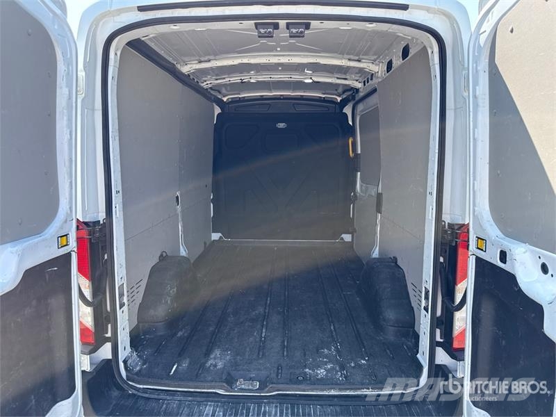 Ford Transit Cargo Van Gesloten bedrijfswagens