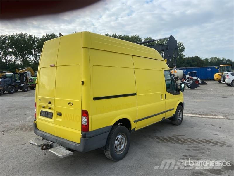 Ford Transit Cargo Van (Inoperable) Dostavna vozila / kombiji