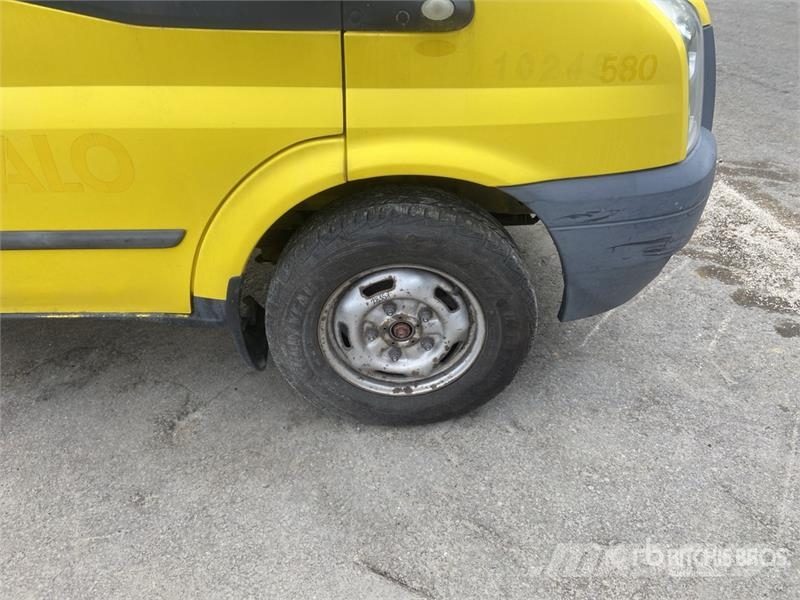 Ford Transit Cargo Van (Inoperable) Dostavna vozila / kombiji