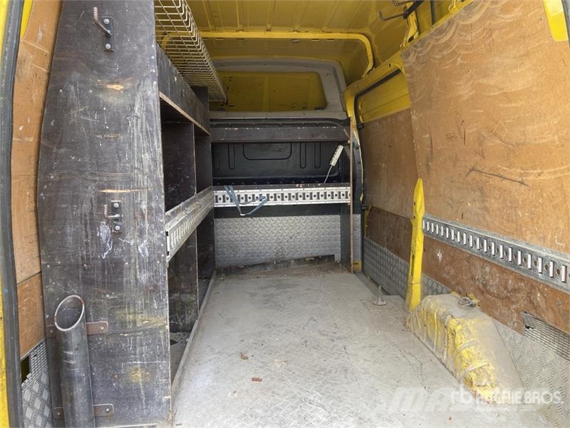 Ford Transit Cargo Van (Inoperable) Dostavna vozila / kombiji
