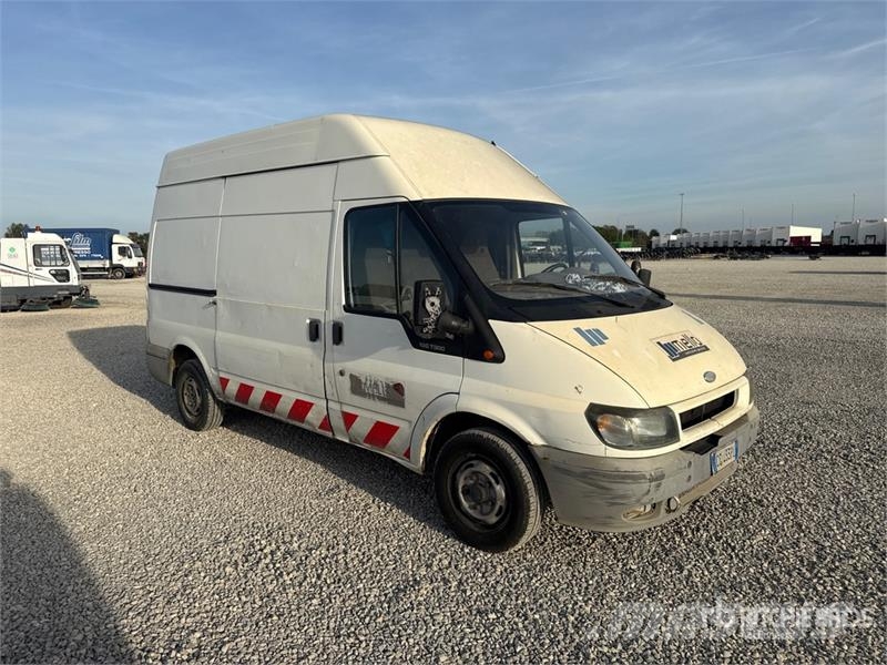 Ford Transit Cargo Van Panel vans