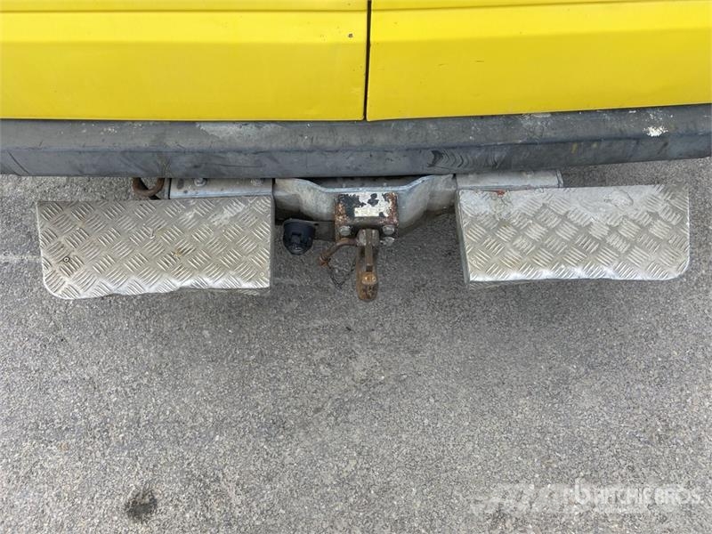 Ford Transit Cargo Van (Inoperable) Dostavna vozila / kombiji