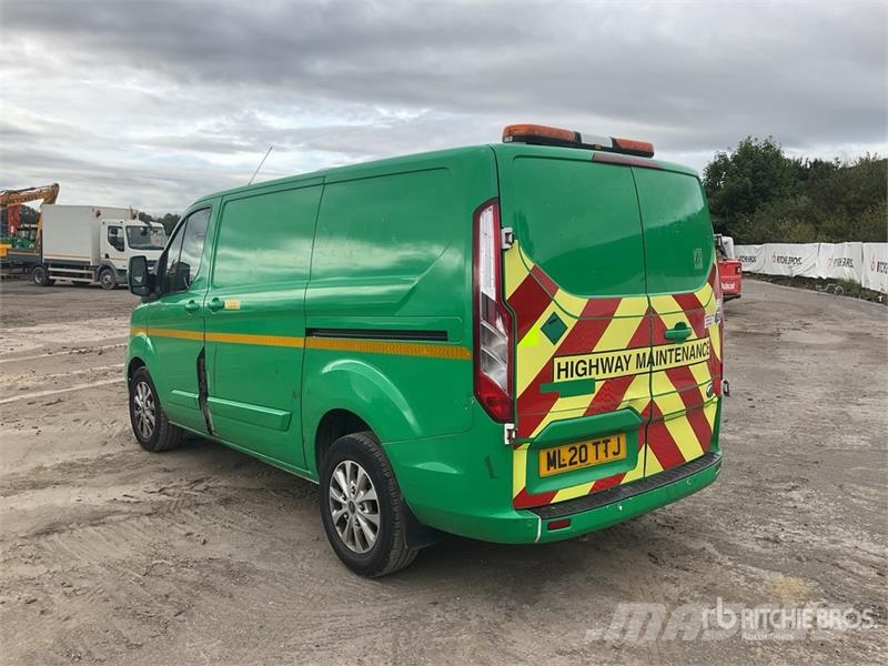 Ford Transit Cargo Van Dostavna vozila / kombiji