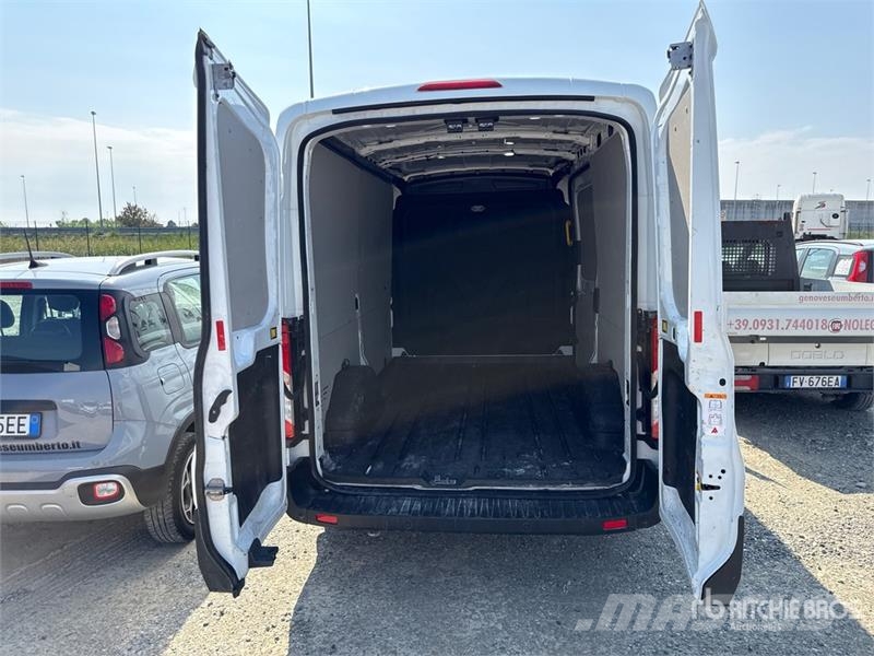 Ford Transit Cargo Van Gesloten bedrijfswagens