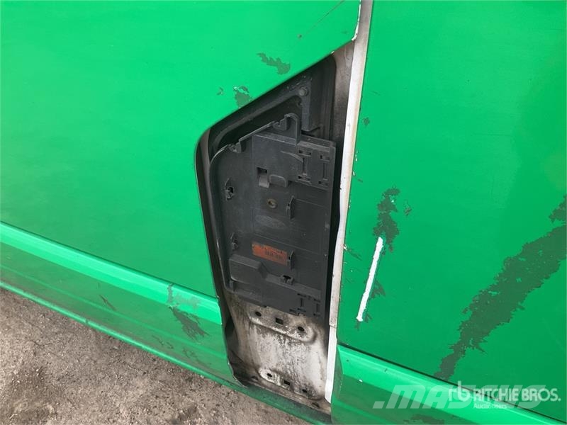 Ford Transit Cargo Van Dostavna vozila / kombiji