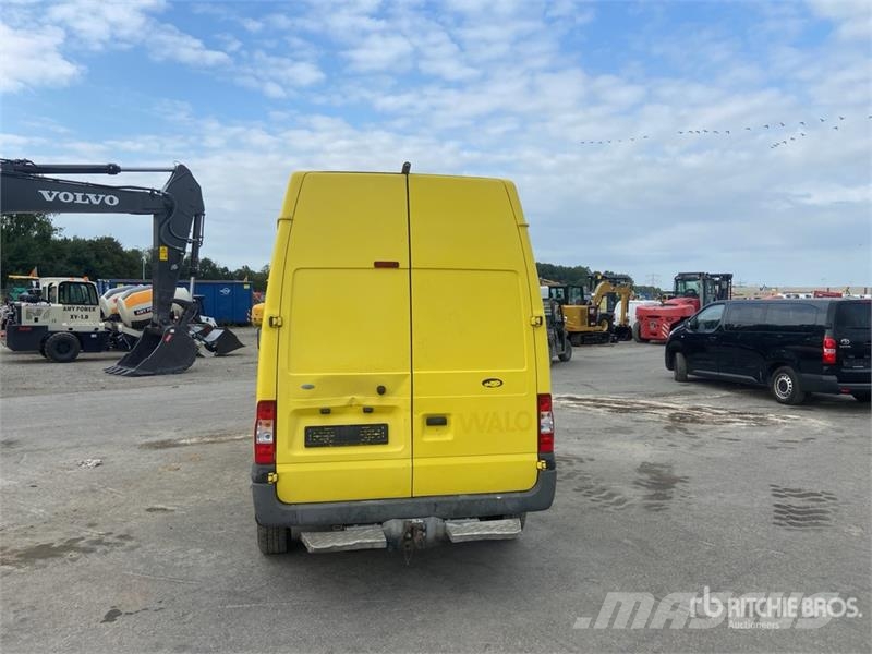 Ford Transit Cargo Van (Inoperable) Dostavna vozila / kombiji