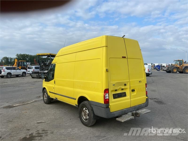 Ford Transit Cargo Van (Inoperable) Dostavna vozila / kombiji