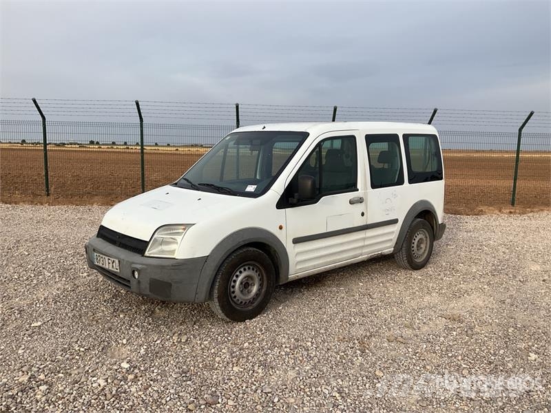 Ford Transit Connect Kaubikud